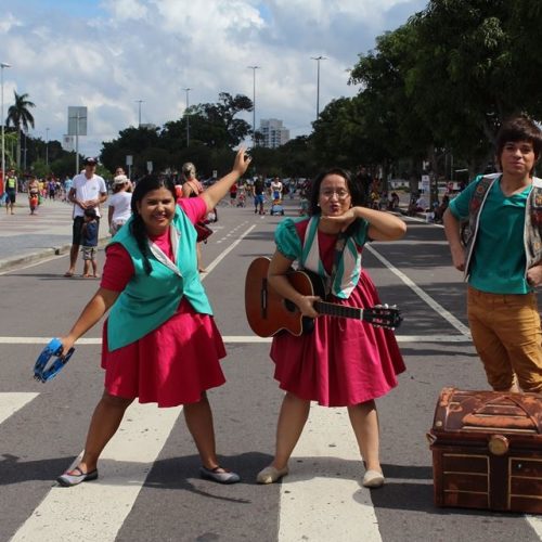 PONTA NEGRA E TRILHARES REALIZAM COLÔNIA DE FÉRIAS PARA A CRIANÇADA