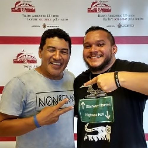 DUETOS POPULARES TRAZ CILENO E JOHNNY JACK MESCLADO AO TEATRO AMAZONAS