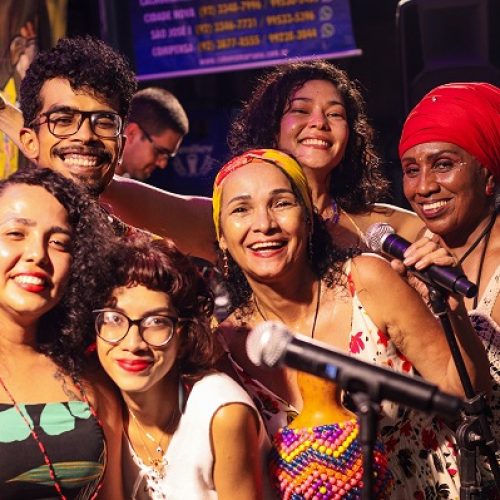 ‘Carimbolando’ terá show gratuito com música afro-ameríndia no Largo São Sebastião