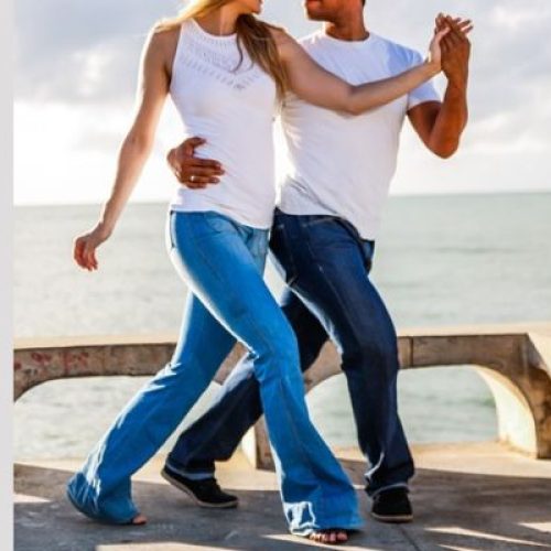 <strong>Caua promove curso Bachata, Bolero & Samba. Inscrições abertas</strong>