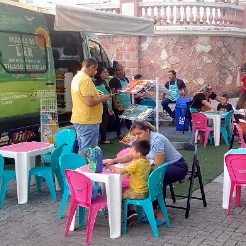 Projeto Biblioteca Volante retoma atividades literárias no Largo São Sebastião